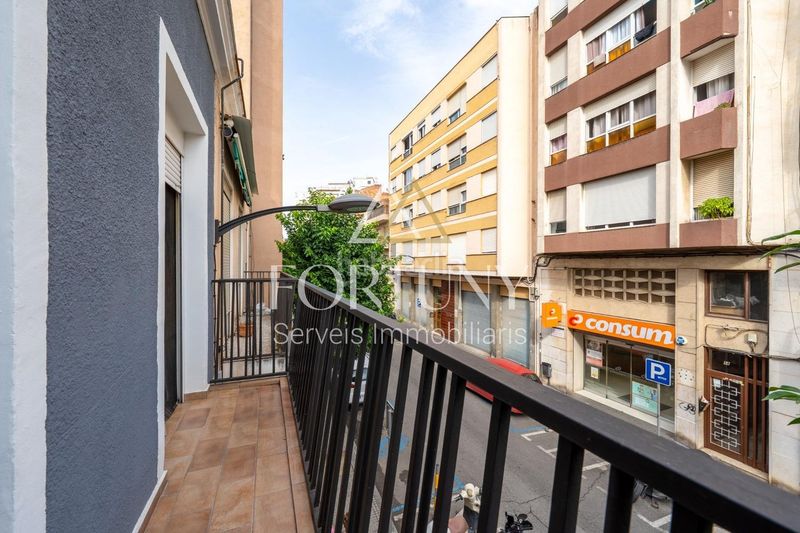 Foto 89ff775d-8729-4d8a-92fb-5a2e410b2ed7. Casa a Centre Reus