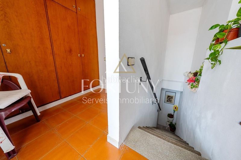 Foto b775d9c7-2aa6-46be-a482-c27f5359dc5b. Casa amb aparcament a Constantí
