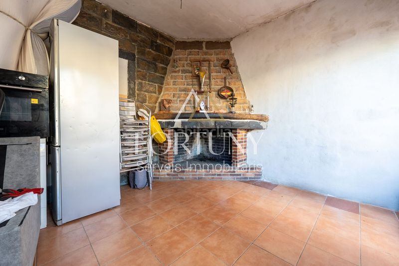 Foto 18729b66-8710-4e2c-95f1-5bc6c87bba2e. Casa amb aparcament a Llevant Reus