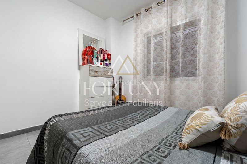 Foto b8e590e0-a90b-4711-8e80-dd4056125758. Casa amb aparcament a Llevant Reus