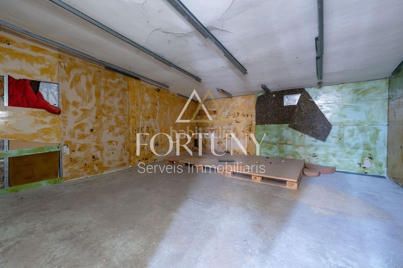Foto 48c2eaab-4ae5-4a70-8ef8-d2eb1652a56e. Edificio  en venta en constanti en Constantí