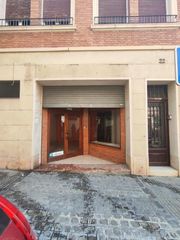 Local Comercial a dels Jurats