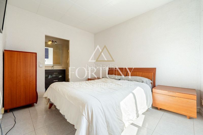 Foto 0f2cba97-b7a0-46a6-b43f-e63fbc1f6fd1. Pis a Centre Reus
