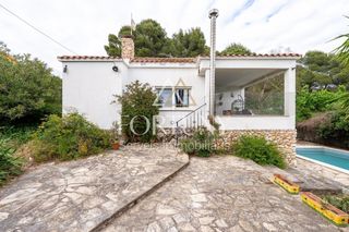 Haus  De l'olivera. Casa en venta en alcover
