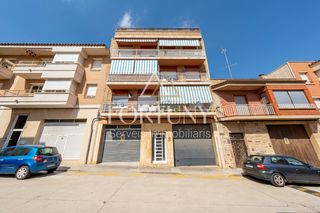Dachwohnung  Carrer d'en pau casals. Piso en venta en alcover