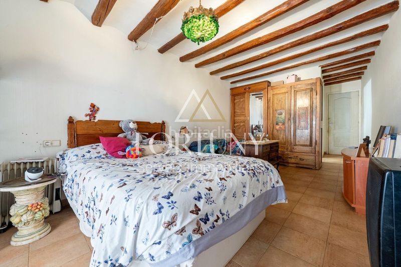 Foto 94ff54e3-f36e-41e6-b100-22b609350ebd. Casa a Valls
