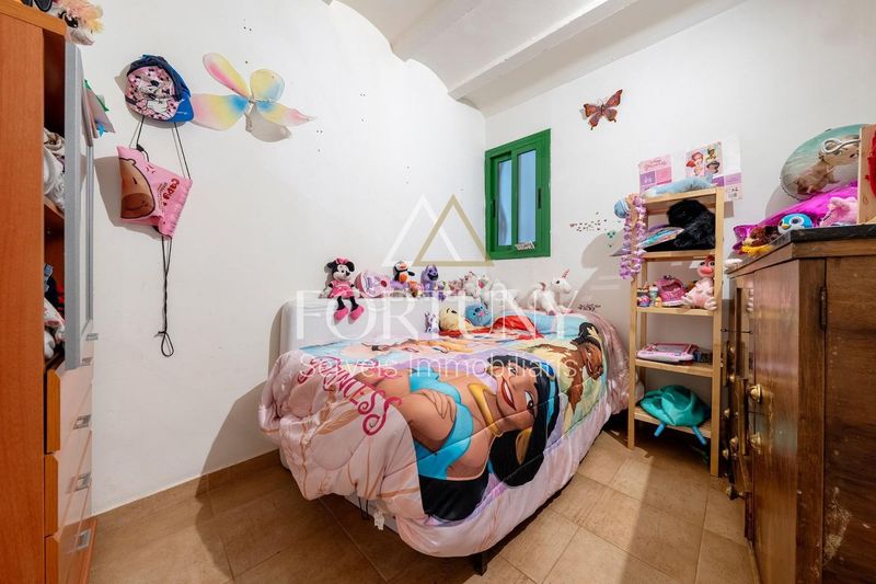 Foto e81f5d51-6984-4c32-b2e5-a3af8cb9d096. Casa a Valls