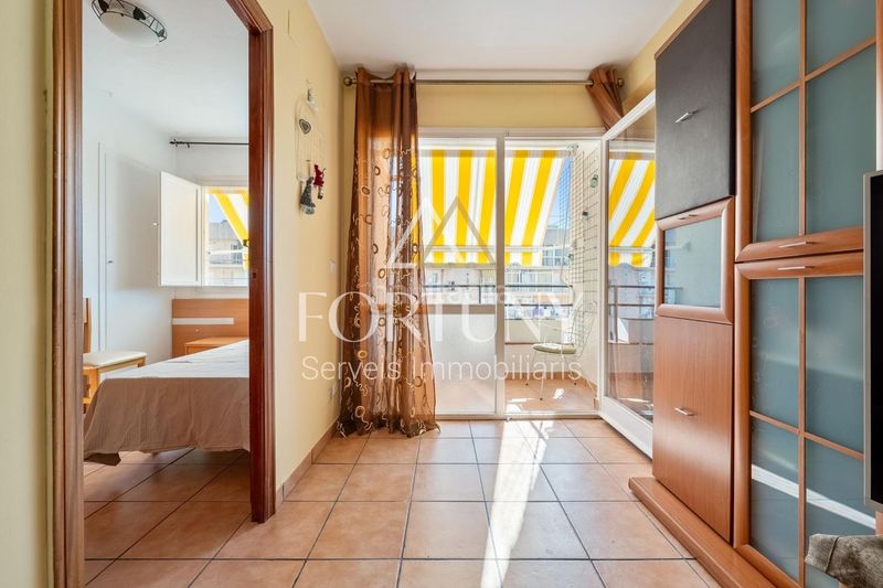 Foto 0342e773-9a30-4754-96fa-1378e9ecf147. Pis a Centre Reus