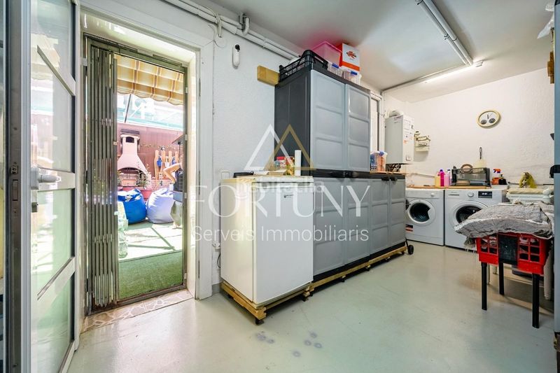 Foto dc66ce74-6d71-4de7-8e42-03b5179adf81. Casa amb aparcament a Constantí