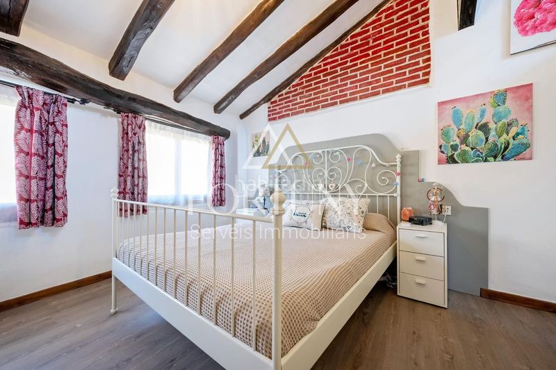 Foto 1f400001-4721-4fa9-bbfc-17ba46645ec5. Casa amb aparcament a Alcover