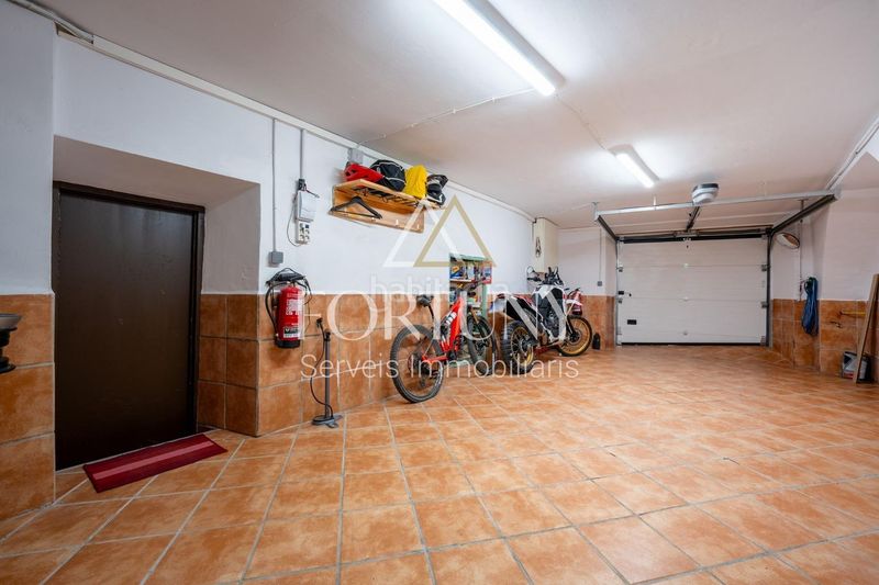 Foto 650cf481-d5c5-4582-b0a9-349eb61acf25. Casa amb aparcament a Alcover
