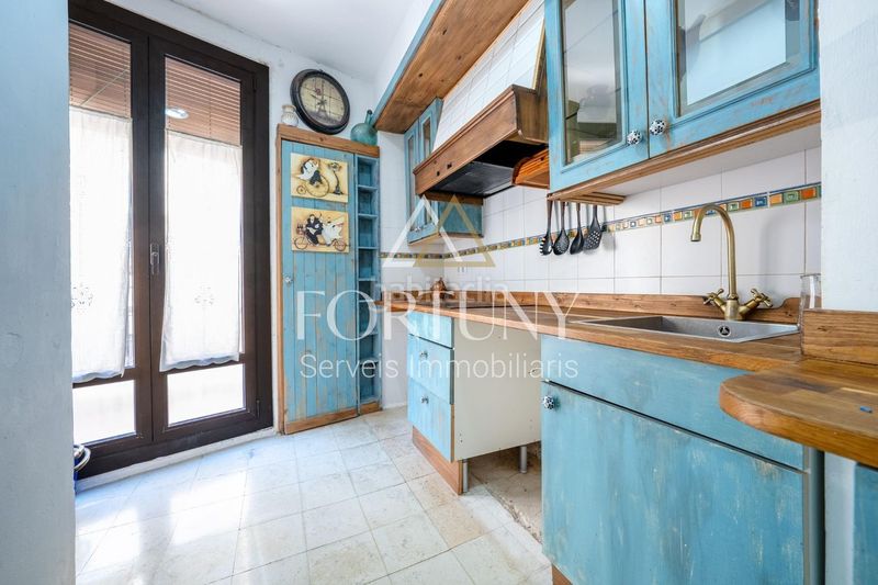 Foto ee492f44-6f34-4e8a-9ba7-eae87282d63b. Casa amb aparcament a Alcover