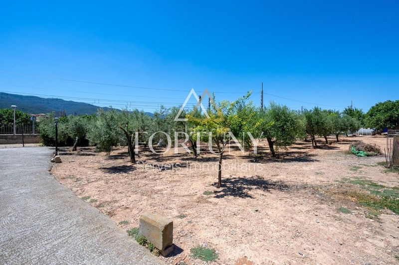 Foto cb21e63c-80e7-496d-b280-175b3b5cec9a. Casa amb aparcament piscina a Espluga de Francolí (L´)