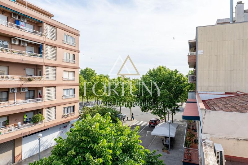 Foto 13efba86-0abf-4324-bb49-d3ce7fd39798. Pis a Vila-seca poble Vila-seca