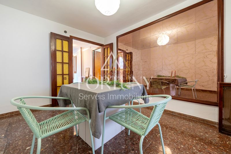 Foto c1b1d7e0-651c-4dce-a957-33693879a1b6. Dúplex amb aparcament a Centre Reus