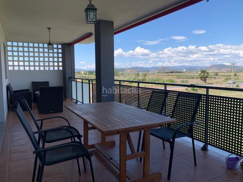 Foto 84a7c298-395c-4944-a4c8-f87adcc1733c. Alquiler apartamento  en alquiler con piscina en la playa segunda residencia hasta junio en Chilches