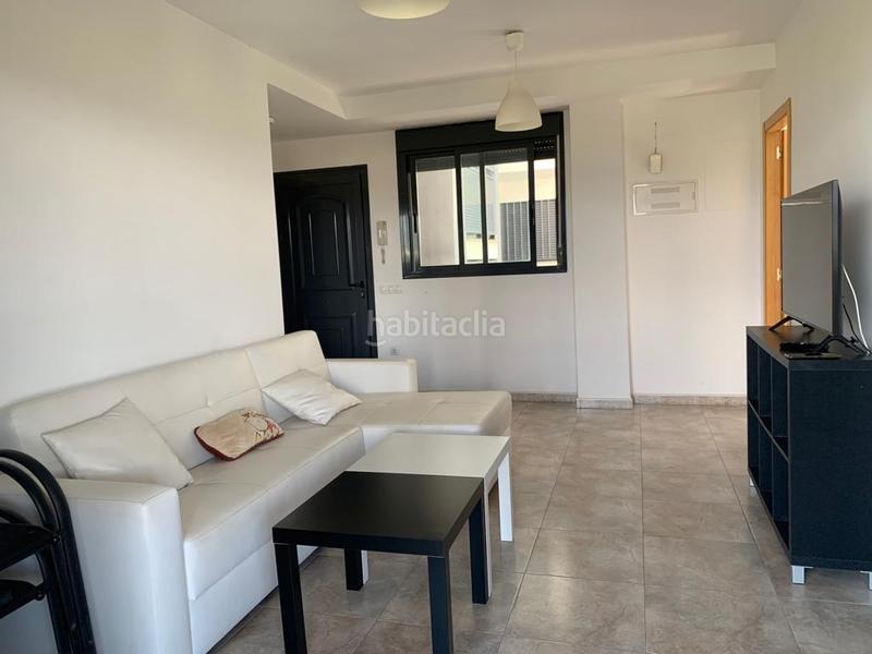 Foto eb807616-5aca-46a5-a8ff-6bf699509f6c. Alquiler apartamento  en alquiler con piscina en la playa segunda residencia hasta junio en Chilches