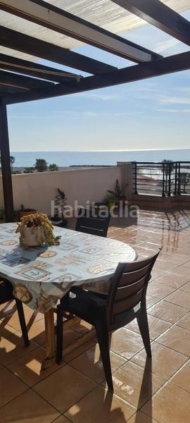 Foto ac9f6468-4639-49bf-a4fd-35ae29ecf498. Alquiler ático atico duplex en alquiler en playa primera quincena de julio en Chilches