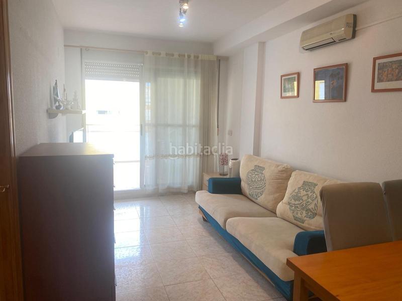 Foto d9890f36-5e3f-48d8-82d6-e15d19b09511. Alquiler apartamento alquiler en playa de chilches!! en Madrid