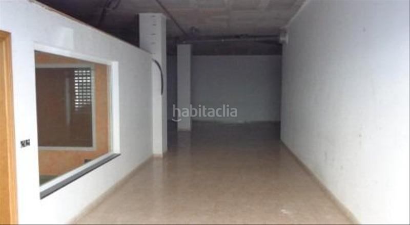 Foto 2502bec4-bddd-4021-a4f7-f6f6d258e462. Business premise in Llombai Burriana
