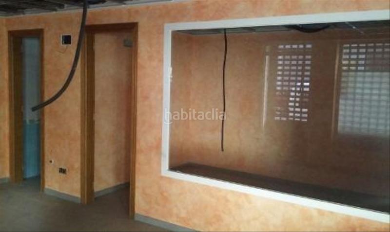 Foto b891b51a-9086-4580-a15b-b49e901d2893. Business premise in Llombai Burriana