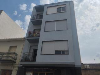 Etagenwohnung in Nules. Piso céntrico a reformar