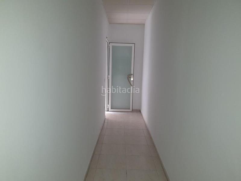 Foto 28ddd34f-c44c-45df-9ff9-94b733e8c60b. Locale commerciale in Piscinas Burriana