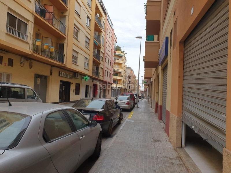 Foto 31a75260-7109-4dee-abd4-110380b58a43. Locale commerciale in Piscinas Burriana