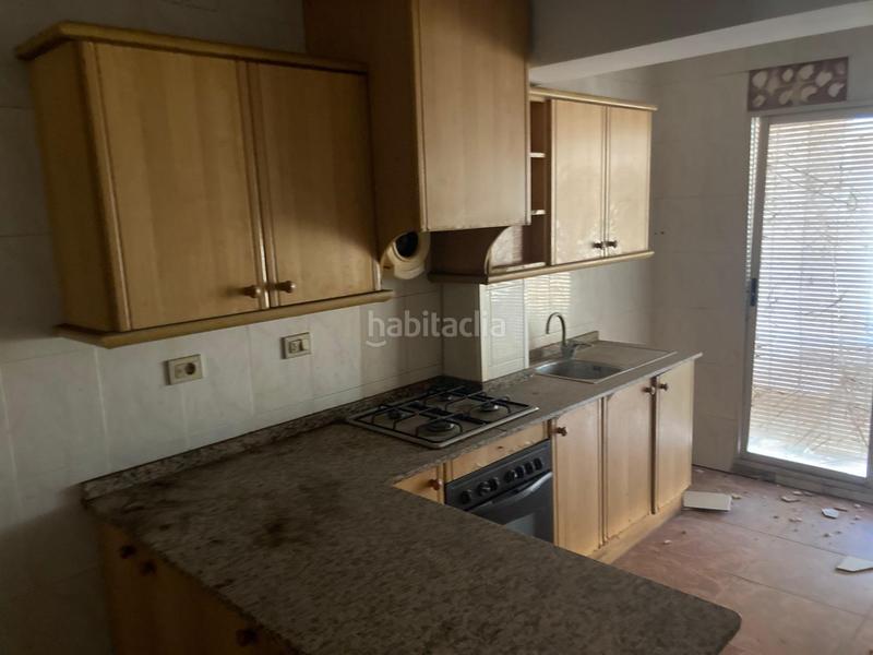 Foto eba1a5dc-0de2-40b7-a2ea-065adb696d5f. Gebäude in Nules