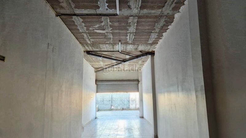 Foto f77a33b2-c164-4b4d-b3a4-0f3404aaef42. Local comercial a Nules