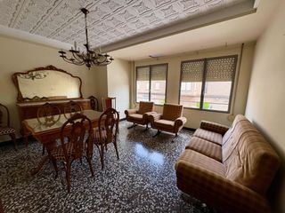 Piso en Nules. Amplia y céntrica vivienda en venta en nules