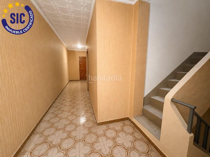 Foto 11b57b28-c8e7-4ede-afd5-0a3ff032a614. Casa amb aparcament a Nules