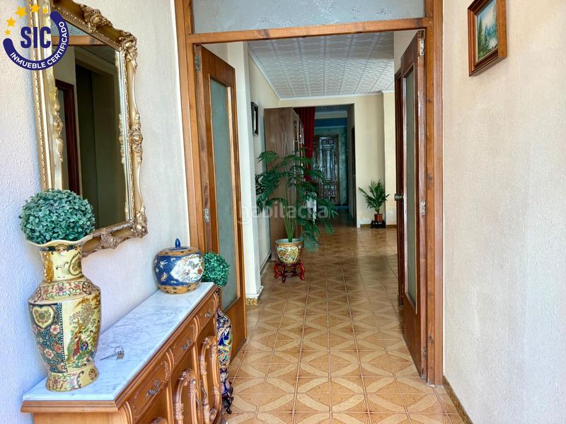 Foto 299b8bc5-e3c9-4f3d-9e29-eda740432440. Casa amb aparcament a Nules