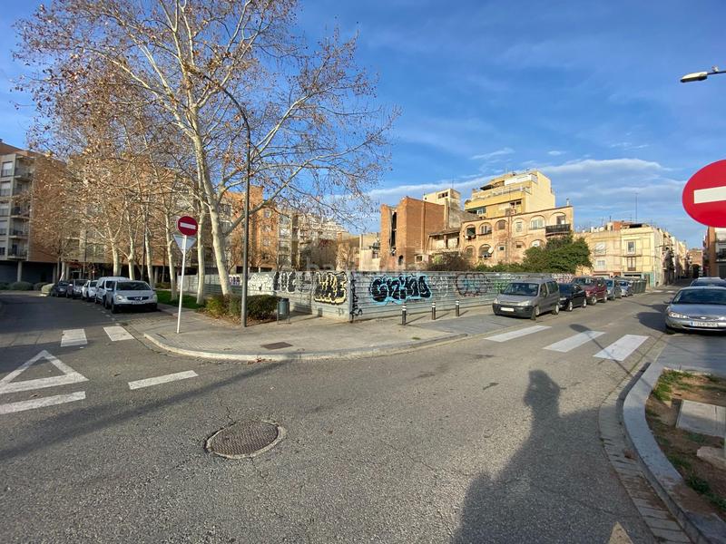 Foto 1d85e986-fc30-4524-aa97-06e8441ec0d8. Terreno residencial solares urbanos zona Llevant en Reus