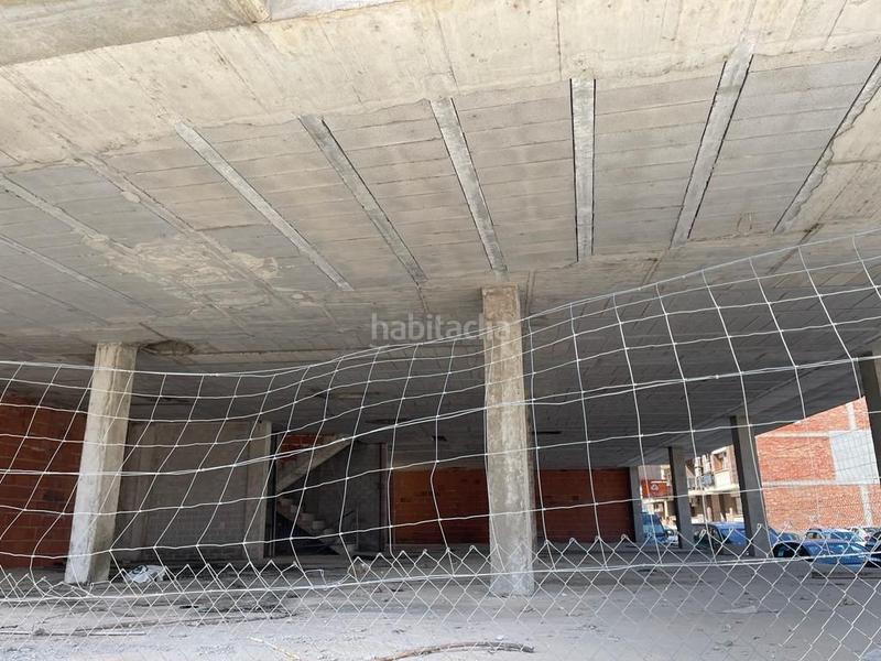 Foto 270f8adf-8f47-464e-8d1b-87f354c4a0d2. Terreno residencial solar con edificio en construccion mora debre en Móra d´Ebre