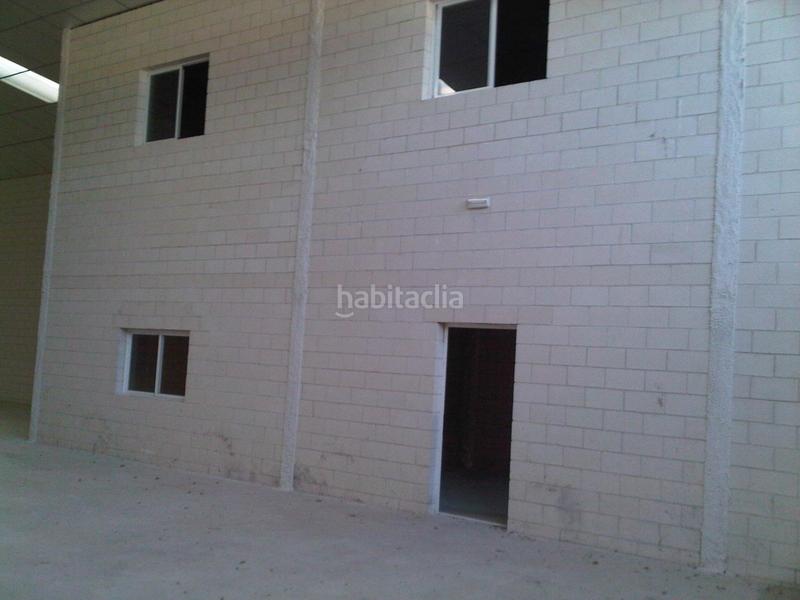 Foto 8b41502a-6b9b-46e6-80e8-5bc0d88def45. Fabrikhalle in Migjorn Reus