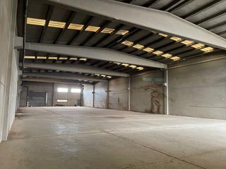 Rent Industrial building in Torreforta
