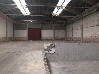 Rent Industrial building in Campclar