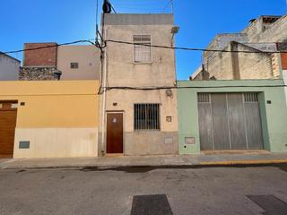 Country house in Grau - Quintanes. Casa de pueblo en  amposta