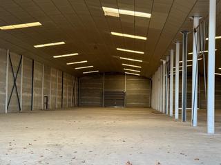 Rent Industrial building in Centre. Nave 3500 m2  en zona  poligono alba
