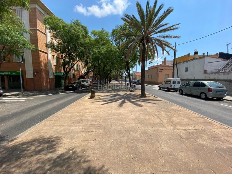 Foto 9f34e94d-6318-4651-b0b1-1674c46a2498. Local comercial a Migjorn Reus