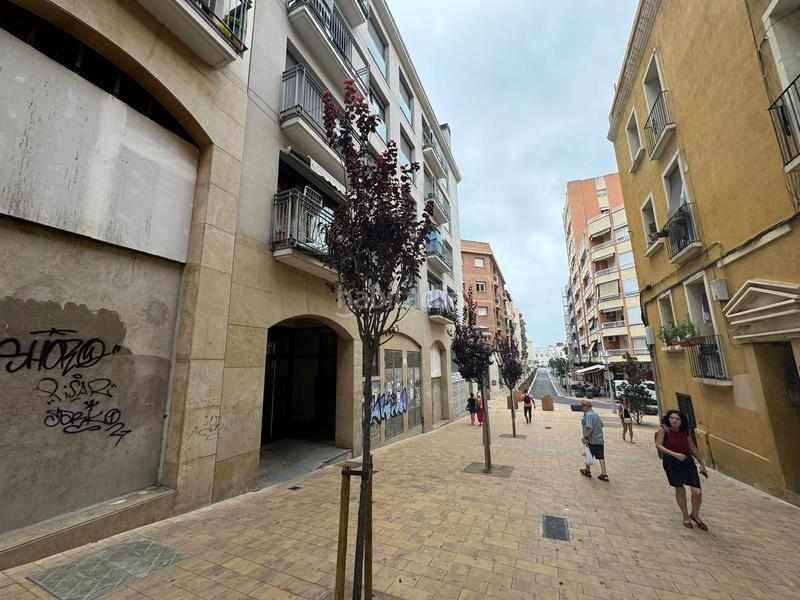 Foto 75c32a5c-7f74-4408-bcac-ec2ae4b6a5c3. Locale commerciale in Barris Marítims Tarragona