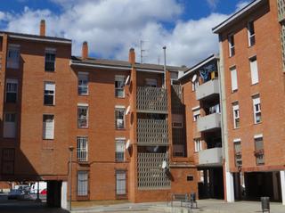 Piso en Llevant. El inmueble se vende con inquilino. exclusivo inversores reus