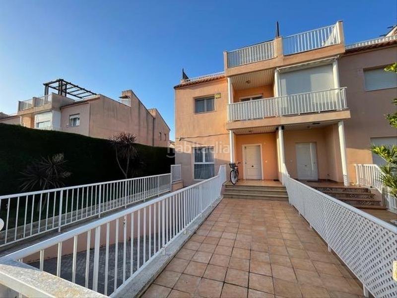 Foto 0f16099e-0fce-4dca-82b0-72a9d4b4261f. Casa adossada a calle farena 11 a Els Tallats - Mas Olivé Cambrils