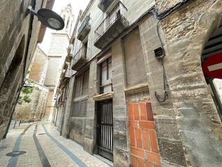 Building in Valls. Edificio en venta en valls a rehabilitar
