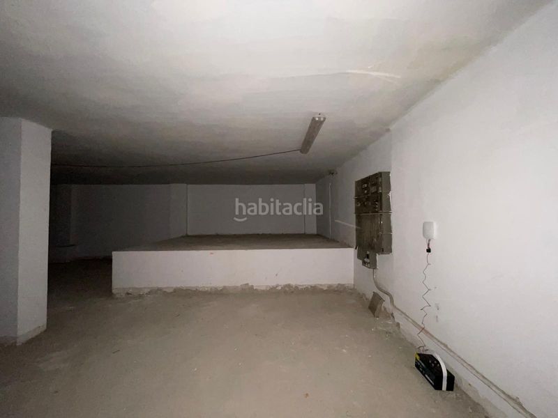 Foto ce857506-bf16-4553-851e-43e6e93c2a37. Local comercial a Nou Eixample Sud Tarragona