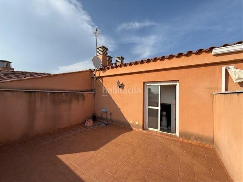 Foto 146b9bfd-53d8-415d-960c-c17d4b996f94. Casa adossada amb aparcament a casc antic - nou Cambrils Cambrils
