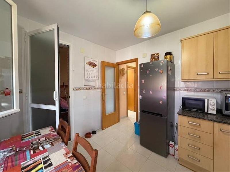 Foto c7a81e93-868d-4f42-b521-a3b2212f171a. Casa adossada amb aparcament a casc antic - nou Cambrils Cambrils