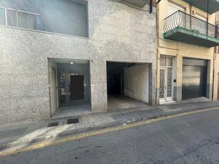 Aparcament cotxe a Constantí. Plaza de aparcamiento en constanti