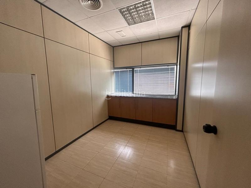 Foto 196f705f-f458-48d4-8acc-f4580823e1ed. Miete fabrikhalle in Llorenç del Penedès